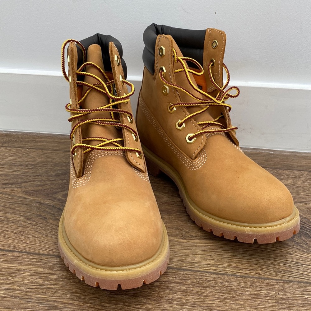 BNWOB Timberlands Waterproof Boot 7M